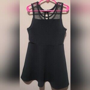 Childern's place round neck flare dress black M 7/8 *